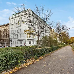 Appartement Limehome Rossauer Laende, Wenen