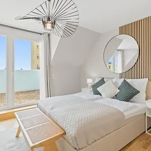 Stylish - 3 Min To U1 Kagraner Platz Viena