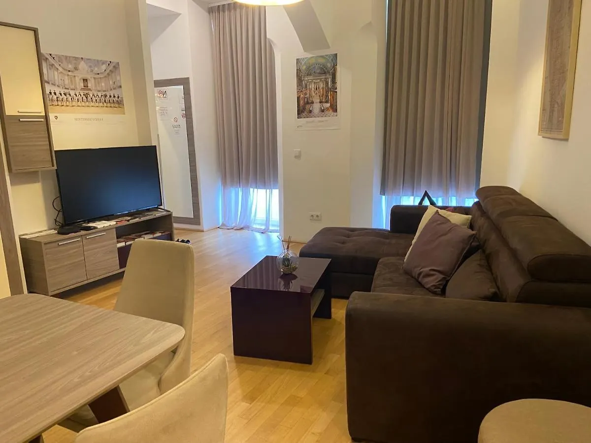 Vienna City Apartment 7