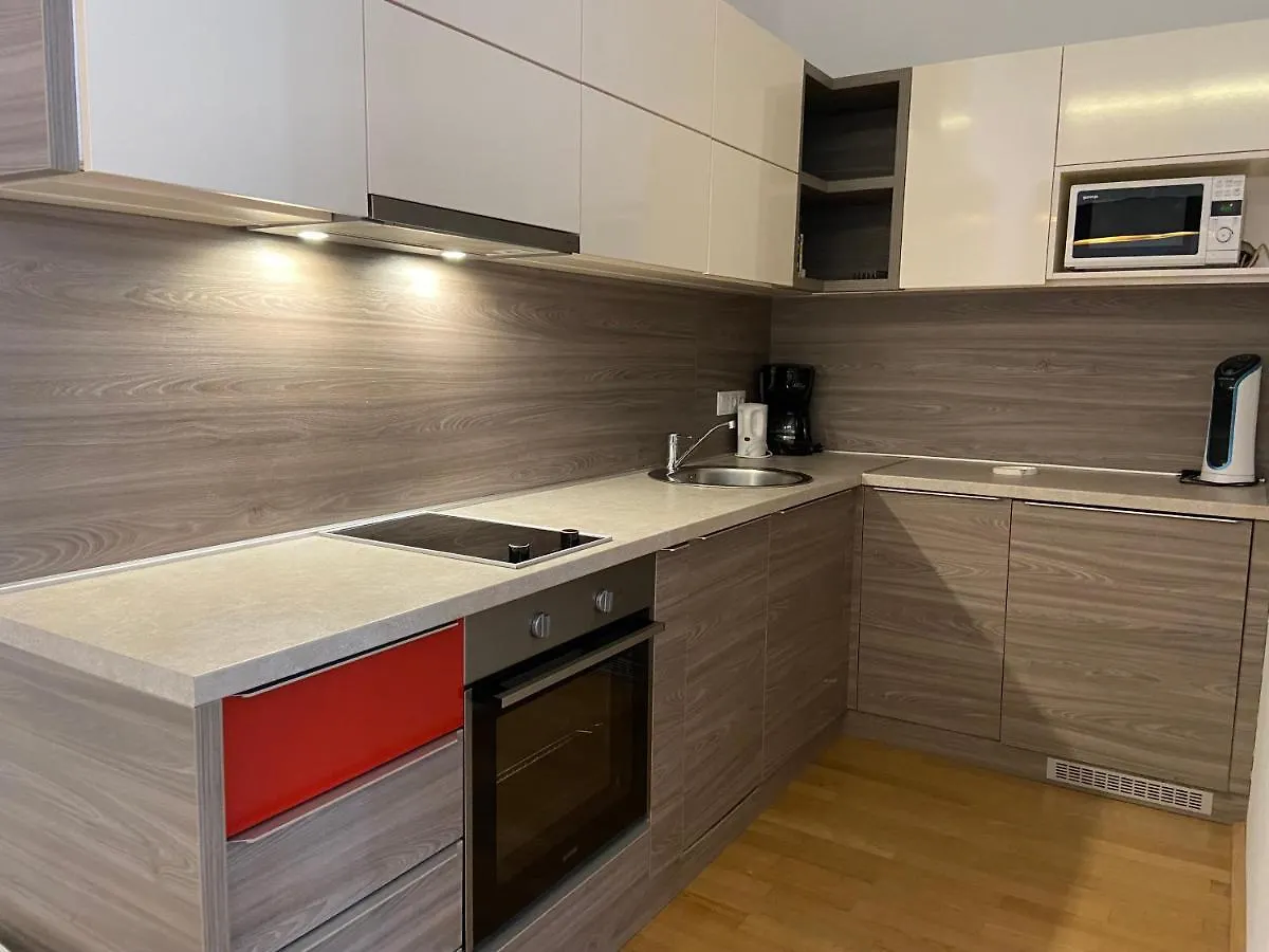 Vienna City Apartment 7