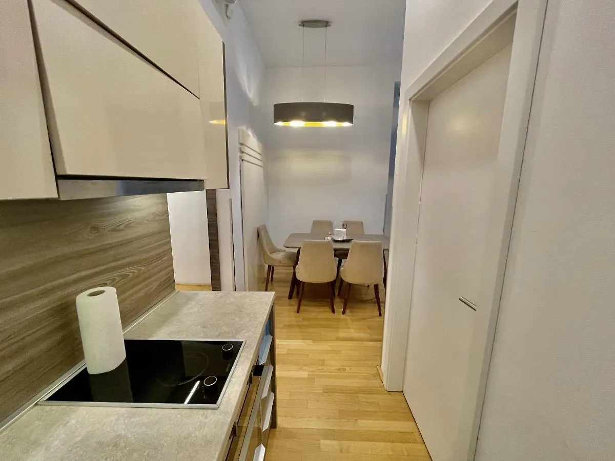 Vienna City Apartment 7 0*,