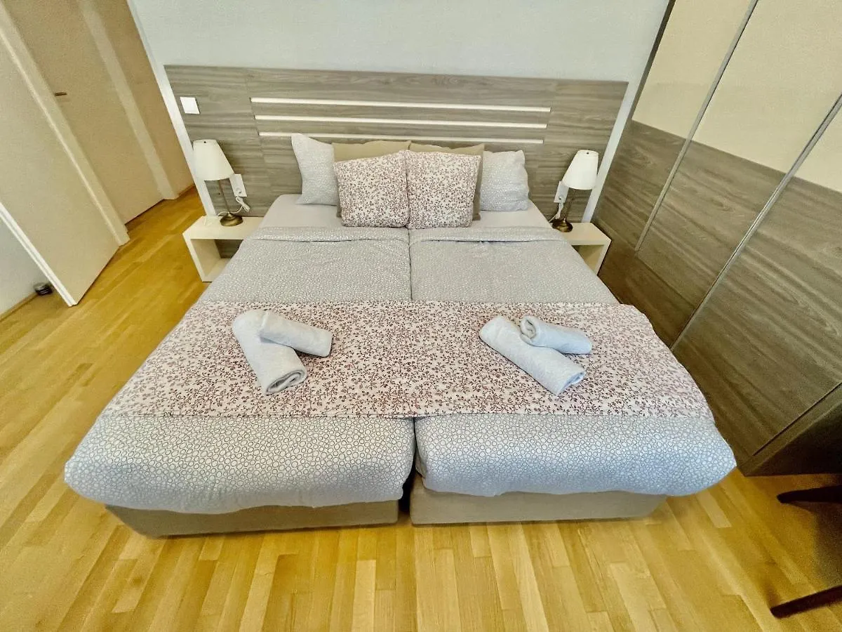 Vienna City Apartment 7 Austria