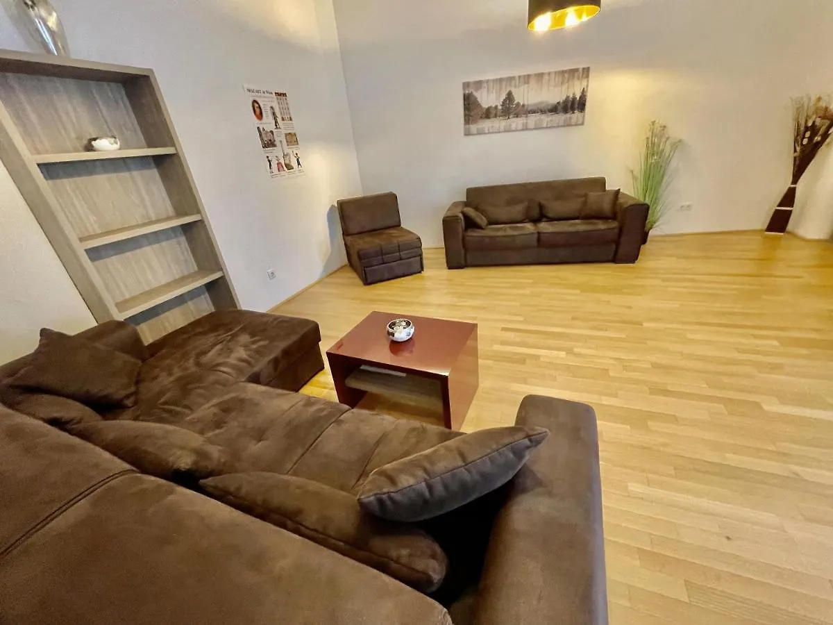 Vienna City Apartment 7 0*,